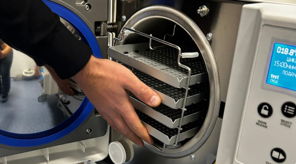 Комплексна допомога військовим та прифронтовим медзакладам від ПриватБанку та його клієнтів на понад 5 000 000 грн